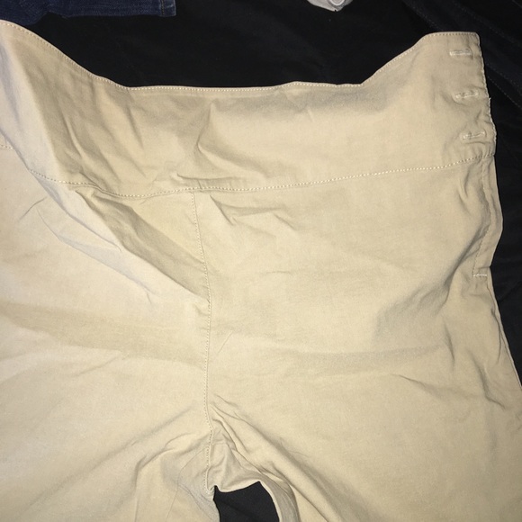 H&M mama maternity Pants size L (stretchy) - Picture 2 of 4